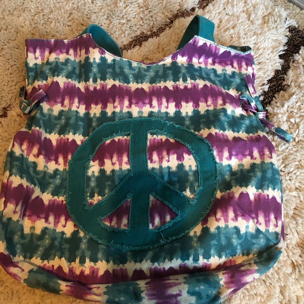 Tote - Picture 1 of 1